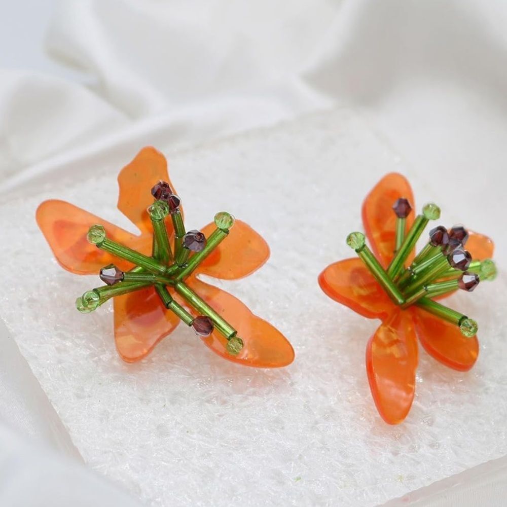 orange flower earring A495 - Picture 2 of 4